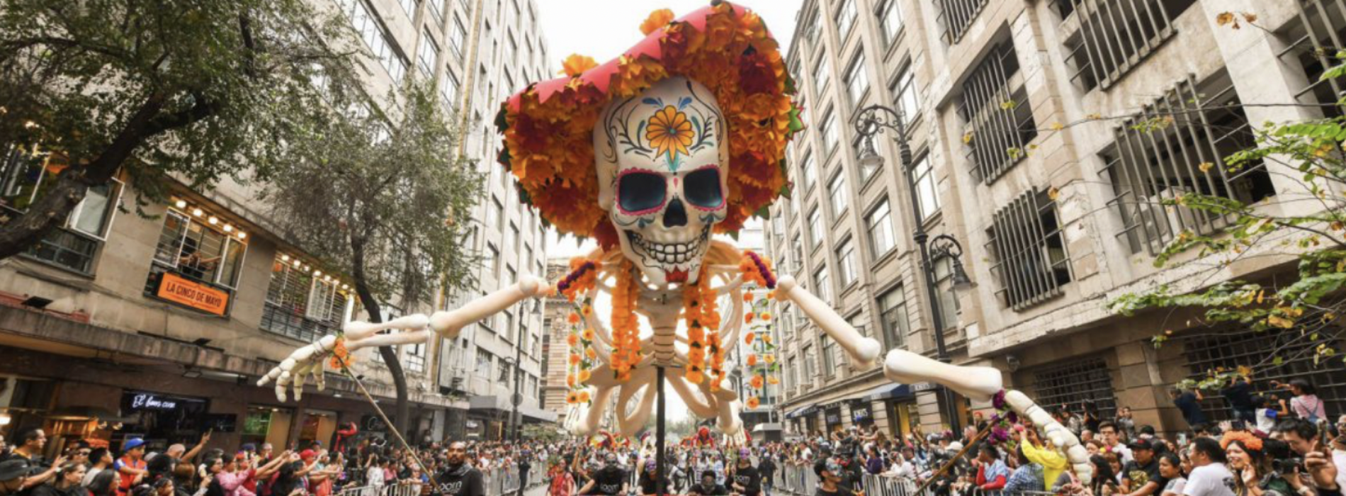 Deslumbra Oaxaca en Desfile del Día de Muertos en la CDMX